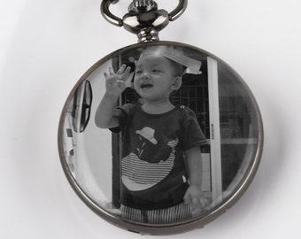 Gepersonaliseerde kinderfoto op zakhorloge - jubileumcadeau voor grootouders