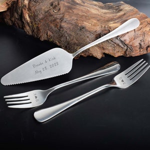 Customized Engraved wedding Fork and Cake Server Set, Personalized and Custom Anniversary Gift