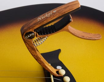 Gepersonaliseerde gitaarcapo: gegraveerd muzikantcadeau