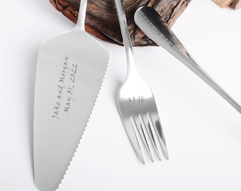Bruidsvorken en taartschepset met meneer en mevrouw, gepersonaliseerd cadeau voor bruid en bruidegom
