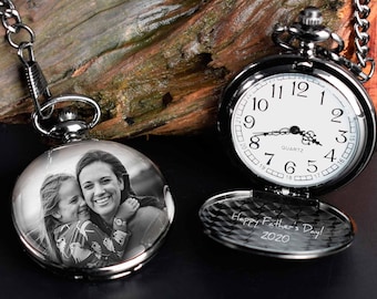 Collar con reloj de bolsillo y foto grabada: regalo de aniversario personalizado