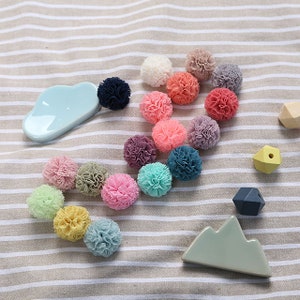 1&quot; Mini Tulle Pompoms in your choice of colors-15color-Tulle pom pom-Colorful Handmade Pom Pom-Wholesale Pom Pom-Party Decor-Craft Supplies
