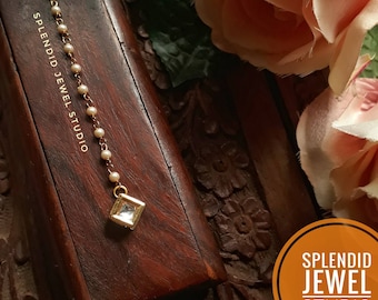 Kundan Maang Tikka, Pearl Indian Headpiece, Bridesmaid Jewelry