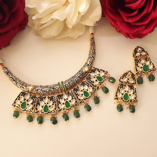 Green Kundan Necklace Set- Hasli necklace, Kundan Necklace, Kundan Jewelry, Indian jewelry, Hyderabadi jewelry