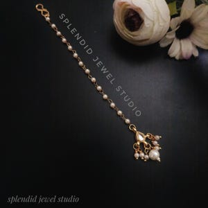 Delicate Maang tikka, Kundan Tikka, Indian Jewelry, Indian Wedding Jewelry, Pakistani Jewelry, Matha patti, Indian forehead jewelry