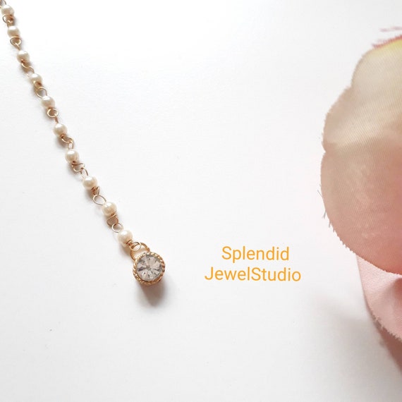 Tiny Maang Tikka Pearl Maangtika Elegant Maang Tika Crystal Mang Tikka Small Mang Tikka Tika Headpiece Very Lightweight Tikka mangtika Etsy UK