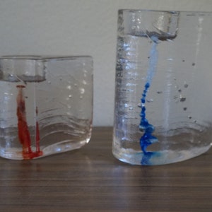 Kosta Boda Zweden Kjell Engman design vintage  Blue/Red Ice glass candle holders / sticks.