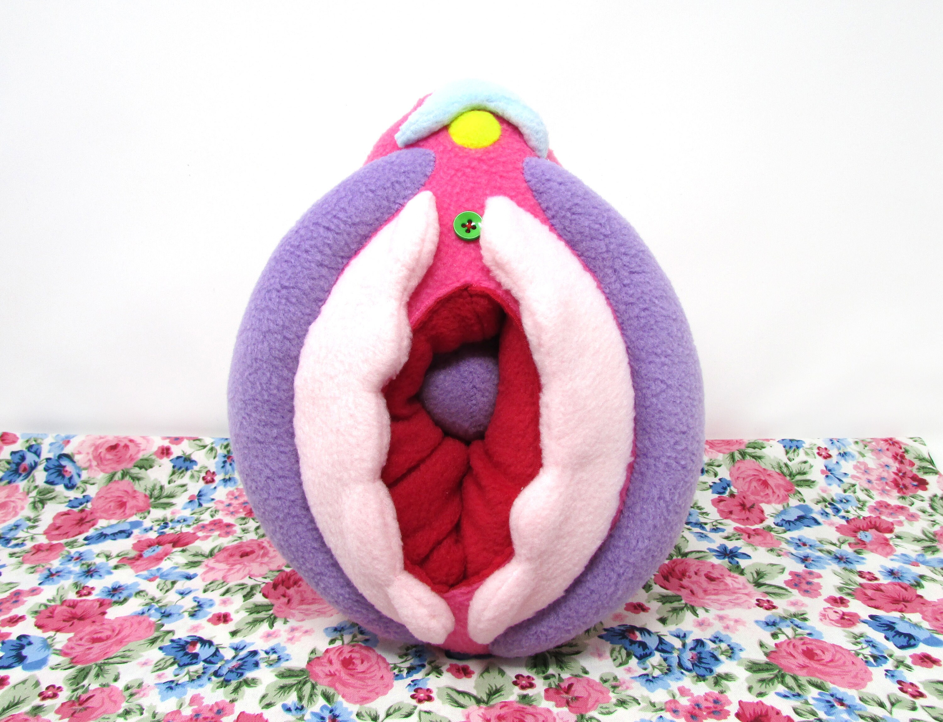 pollyfan vulva Vulva Plushy Model made to Order Fleece Vulva Pillow Hand Sewn Yoni Plushy,  Yoni Pillow, Vulva Art, Feminist Art, Sex Education - Etsy