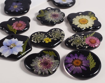 16Pcs DIY Casting Silicone Resin Molds, Pendant Molds, Jewelry Molds, Keychain Molds, Earrings Molds-Silicone Molds for Epoxy Resin,UV resin