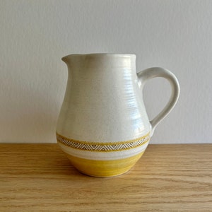 Franciscan Hacienda Gold earthenware pitcher 32 ounce