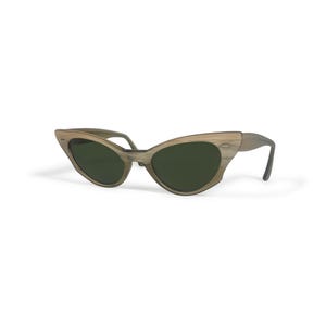 1960s Ray Bans - Etsy display picture 1