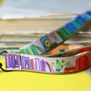 Schlüsselband - Regenbogen Bücherregal - Sicherheitsverschluss - Eigene Illustrationen