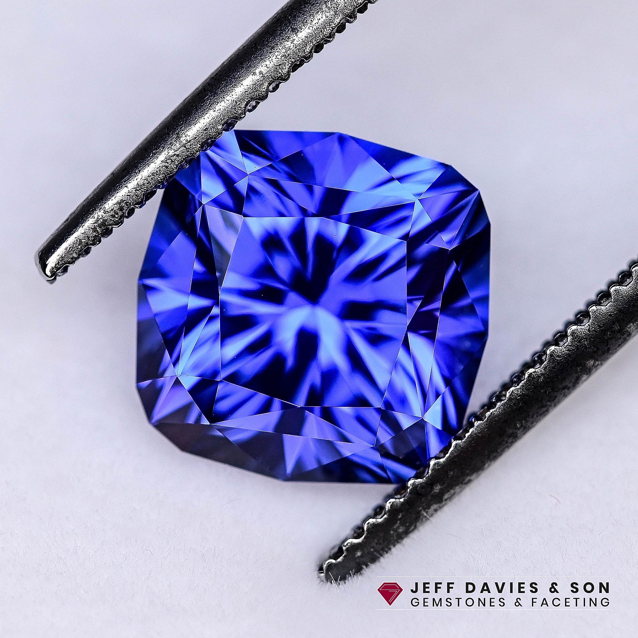 希少＊ファントムブルーラダー水晶ポイント 95mm 225g RO0057 【プレミアム】 ☆稀少☆ ブルーラダー（エンジェルラダー