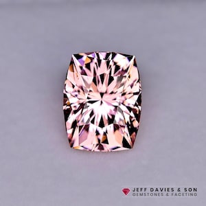 7.68ct LAB Garnet ER YAG - Yttrium Aluminum Garnet - pulled Czochralski - Precision Cut