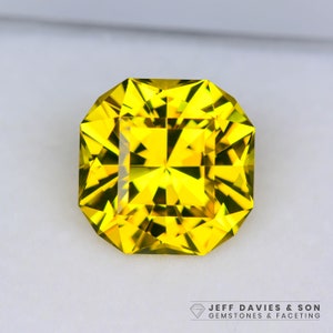 18.39ct LAB Garnet Ce Nd YAG - Yttrium Aluminum Garnet - pulled Czochralski - Precision Cut