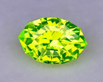 4.08ct LAB Lumo Garnet LuAG - Lutetium Aluminum Garnet - Pulled Czochralski - Precision Cut