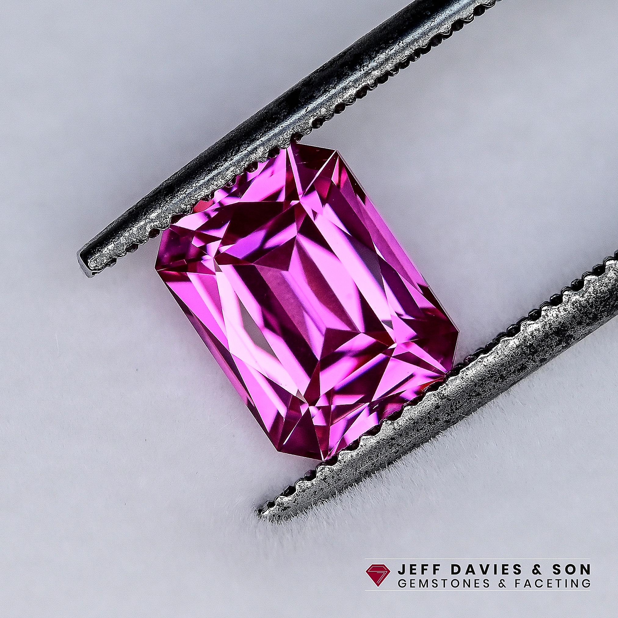 2.86ct LAB Namya Colour Spinel - Pulled Czochralski - Precision