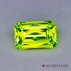 10.20ct LAB Lumo Garnet LuAG - Lutetium Aluminum Garnet - Pulled Czochralski - Precision Cut