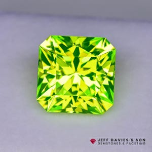 32.99ct LAB Lumo Garnet LuAG - Lutetium Aluminum Garnet - Pulled Czochralski - Precision Cut