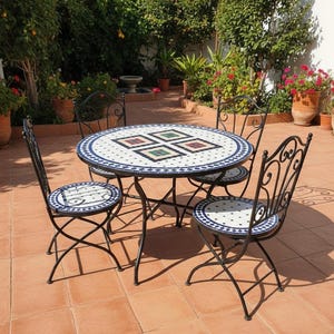 Tavolo rotondo in mosaico marocchino - Zellige fatto a mano - Mobili da esterno Boho - Decorazioni colorate per patio e tavolo in ferro battuto