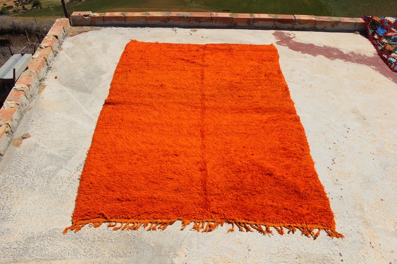 moroccan rug 6x8 : orange rug a murakami rug beautiful area rug tufted rug a boho rug rya rug Boujaad rug bedroom rug vintage rug safran rug image 4