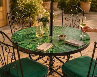 Outdoor Bistro-Set | Grüne Mosaik-Schmiedeeisen-Terrassenmöbel | Runder Gartentisch mit Schirmloch | Handgemachtes 3 Teiliges Bistro Set für Zwei