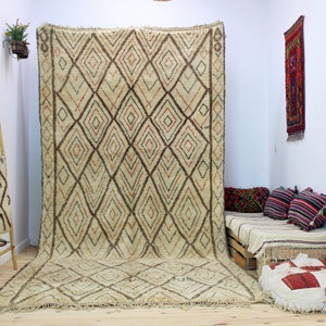 Checkered Moroccan beniouarain  rug -- Beni Ourain Rug - 6 x 12 - Vintage rug -Antique Carpet - Old Rug - Boho Rug -Handmade wool (390x 195)