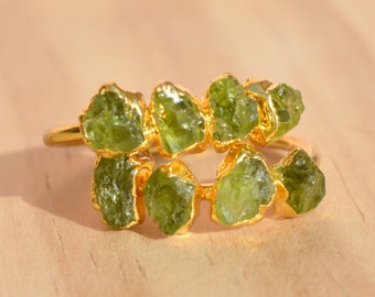 Green Paridot Ring Gold Women Birthstone Ring, Raw Gemstone Ring, Rough Crystal Ring, Raw Stone Ring, Electroformed Jewelry, Handmade Gift