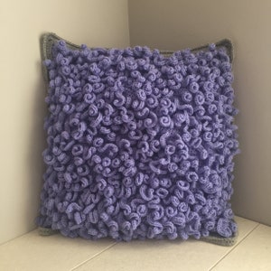 Crochet Going Wavy Textured Cushion Pattern