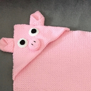 Hooded Pig Crochet Blanket Pattern (2 Sizes)