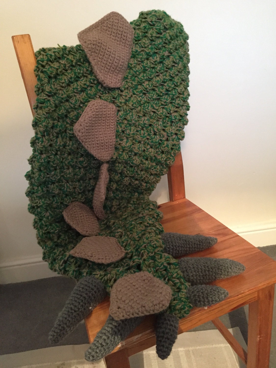 40 Dinosaur Blanket Crochet Patterns to Stitch for Kids, Nurseries, and Dino Fans 18 Crochet Dinosaur Tail Blanket