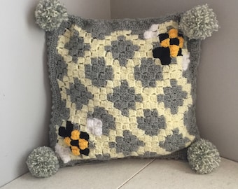 Crochet Corner To Corner (C2C) Buzzing Around Bee Cushion Pattern