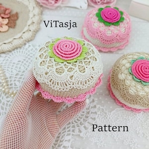 Crochet Pincushion PATTERN. Crochet cupcake. Crochet for gift. image 1