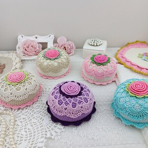 Crochet Pincushion PATTERN. Crochet cupcake. Crochet for gift. image 7