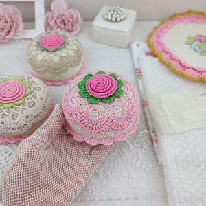Crochet Pincushion PATTERN. Crochet cupcake. Crochet for gift. image 4