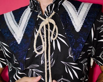 Tour Archive: Blue Brocade Sailor Collar with White Lace Trim