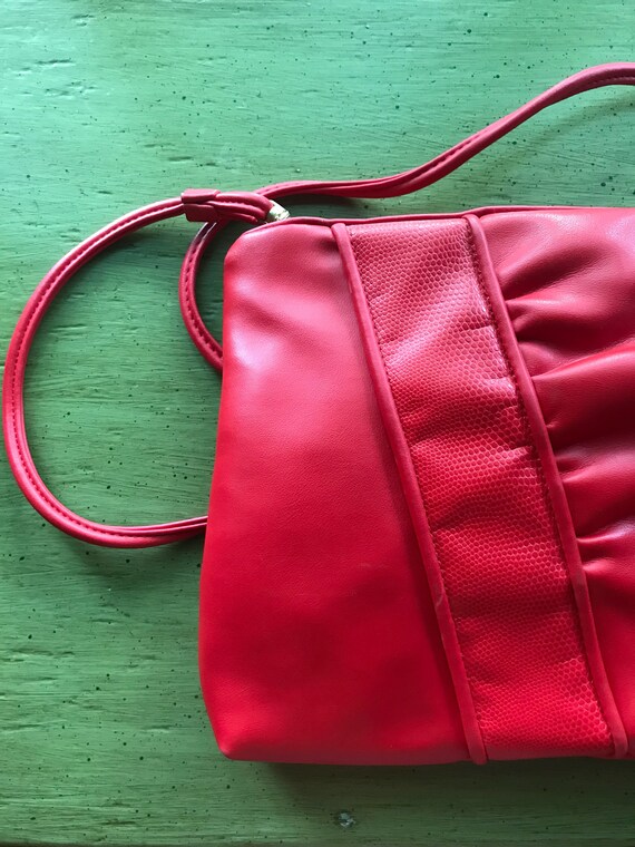 Bright Red Purse - Gem