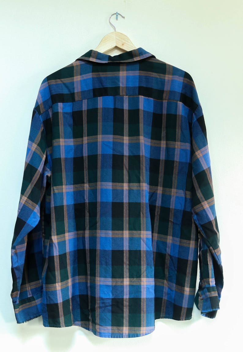 Vintage Button Down Northwest 1970s Long Sleeved Green Blue Plaid Button Down 100/% Acrylic Breast Pocket Unisex Shirt Size XL