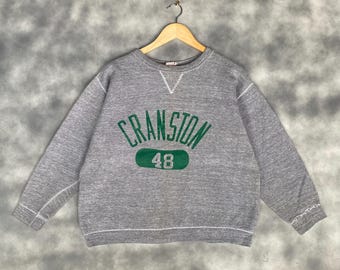 Vintage jaren '60 Cranston Rhode Island-sweaters met Spellout-sweaters