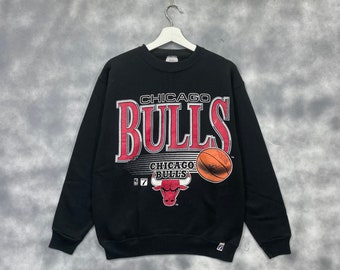 Rare !! Vintage Chicago Bulls NBA Crewneck Sweatshirts Michael Jordan Air Jordan Jumper Pullover