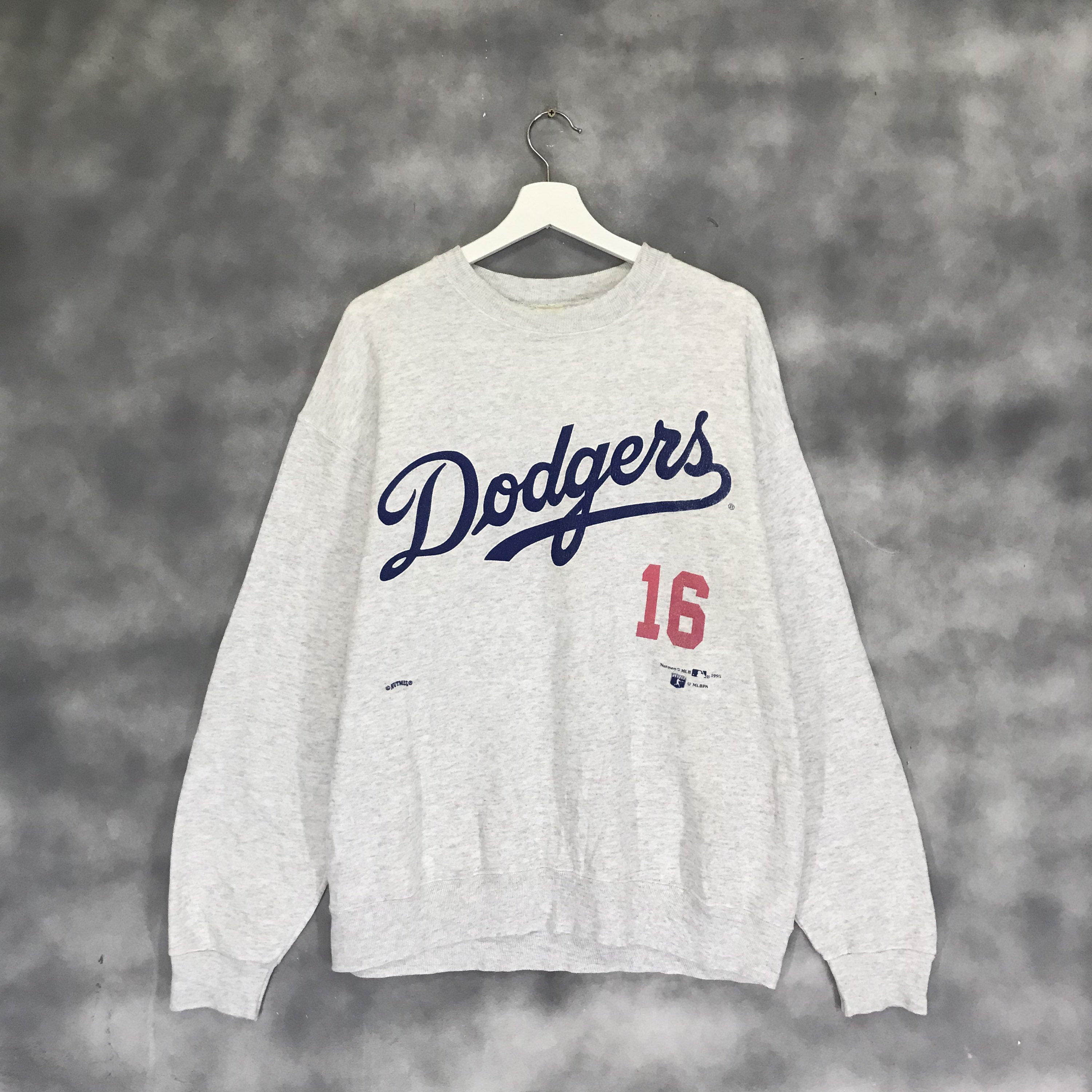 Vintage 1995 LA Dodgers Crewneck. Large — TopBoy