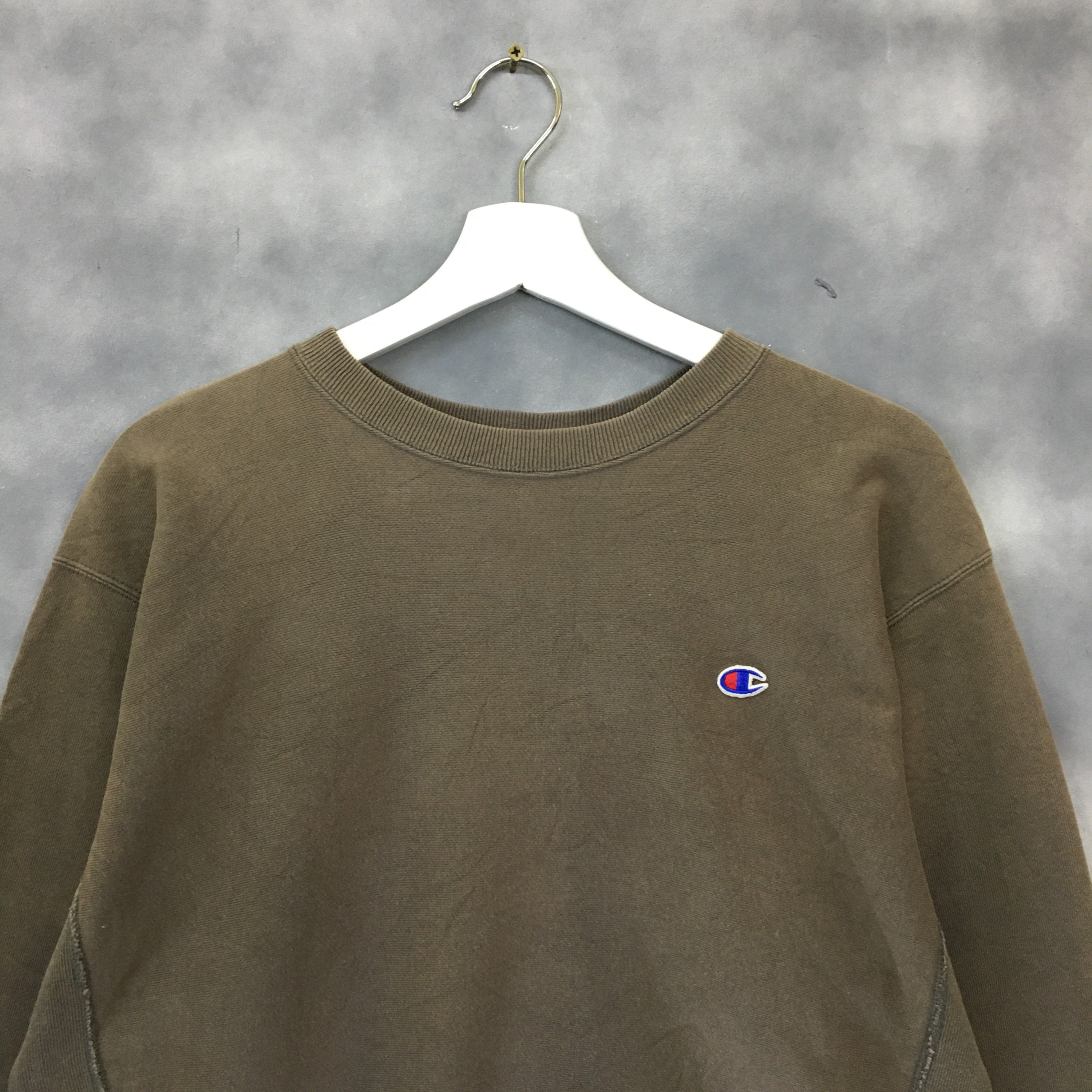 Army green champion sweater shop