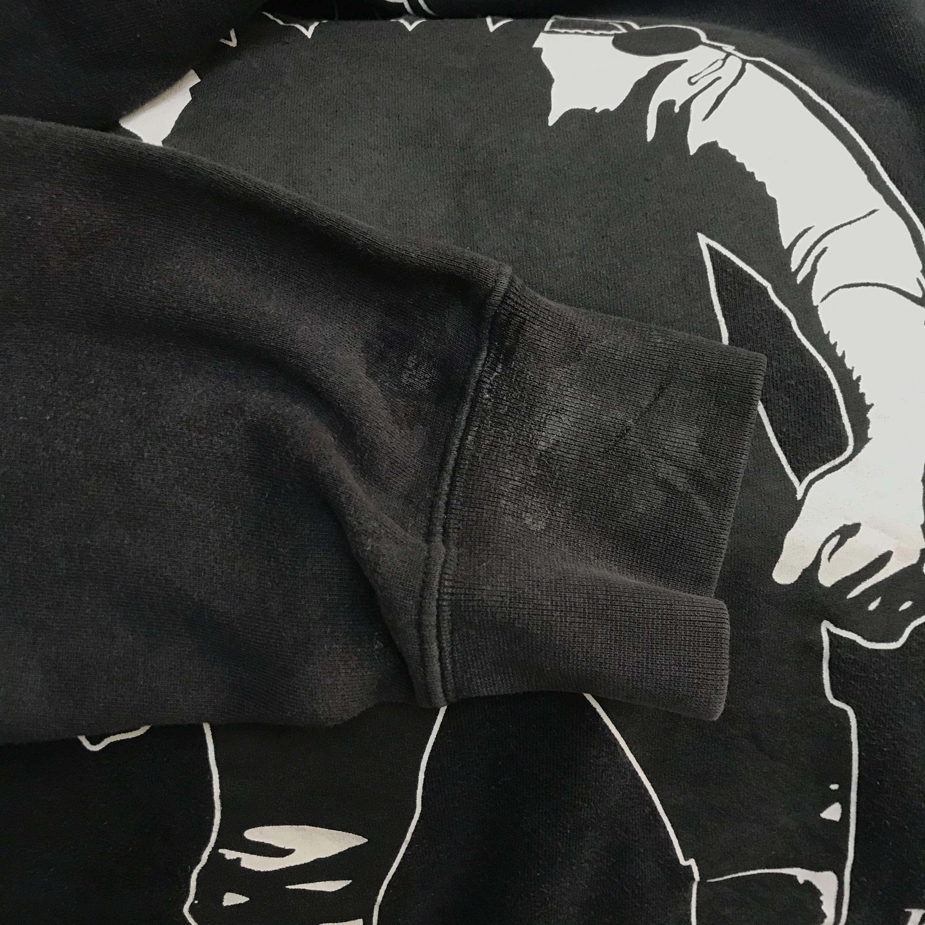 Carnelevarium SWEATSHIRT Mサイズ ユニセックス line_oa_chat_230519_170034_120