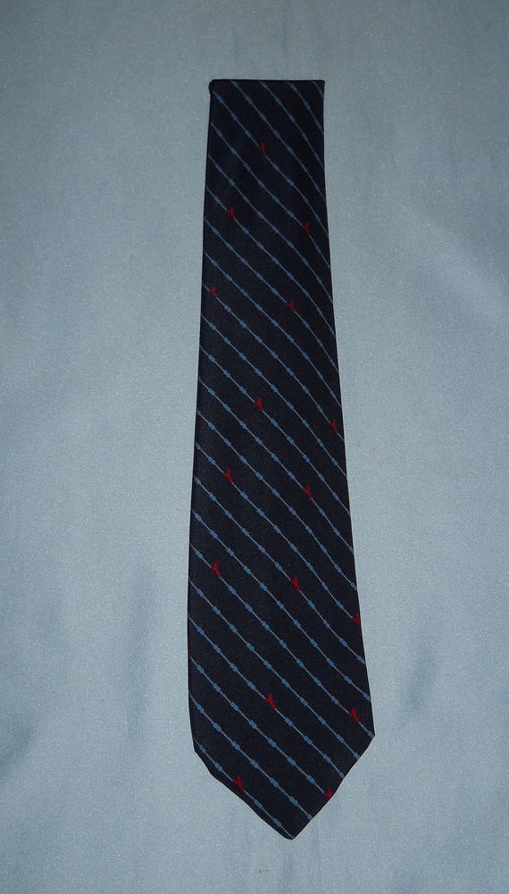 Authentic vintage Yves Saint Laurent tie ! Silk !