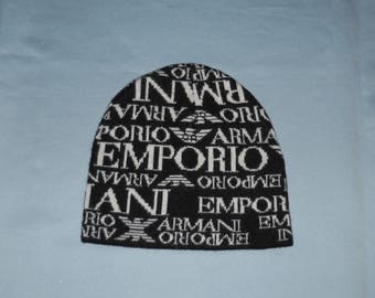 Authentic vintage Emporio Armani hat! Wool and acrylic !