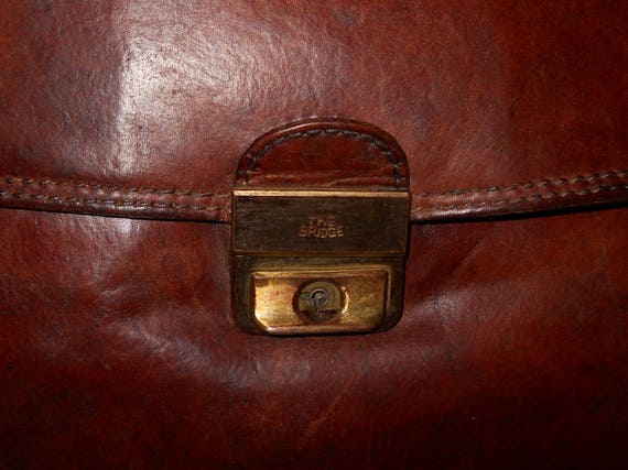 Authentic vintage The bridge briefcase! Genuine l… - image 4