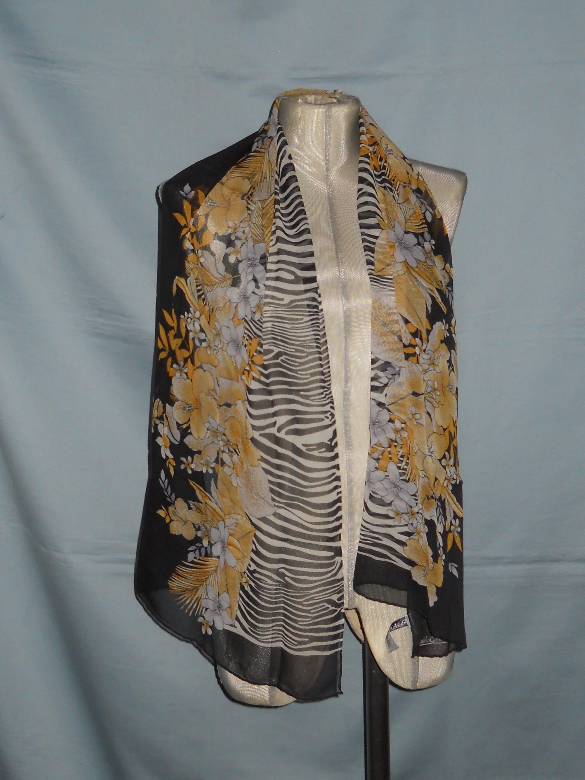 Foulard Carré Renato Balestra En Soie 100% - Motif Géométrique Multicolore - Vintage, Très Bon état