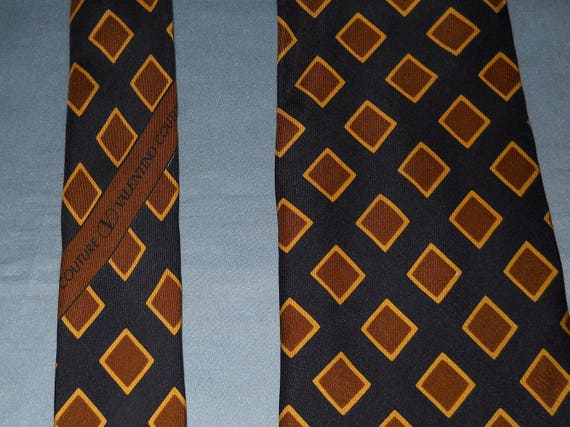 Authentic vintage Valentino Garavani couture tie!… - image 3