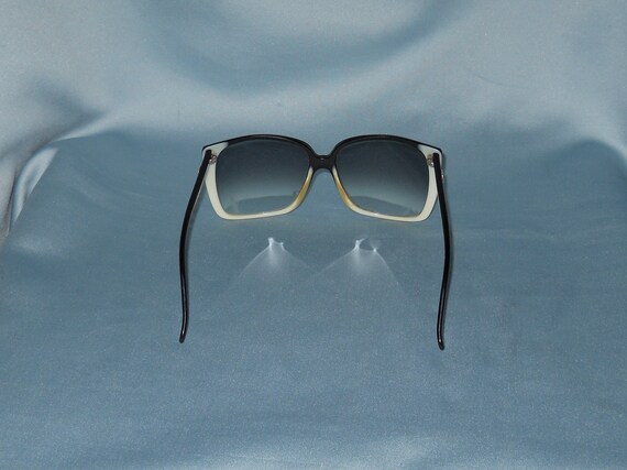 Authentic vintage Renato Balestra sunglasses - image 6