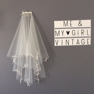 Short Veil With Ribbon Bow Detail